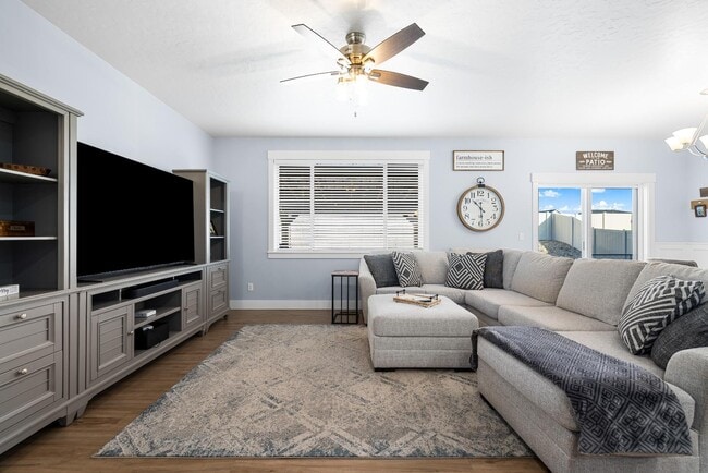 Building Photo - 9030 W Bowie St