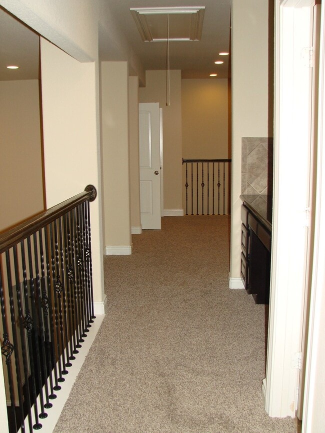 Building Photo - 24234 Cordova Brook Ln