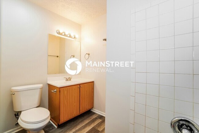 Building Photo - 3 Bedroom Pet-Friendly Home in Columbus, O...