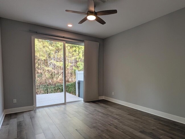 Building Photo - 4018 Southpoint Lndg Wy