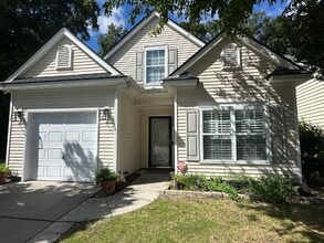 Building Photo - Charming Two Bedroom Home in Pinecrest!