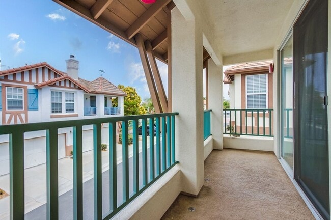 Building Photo - ***Available for move in on June 30, 2025*...