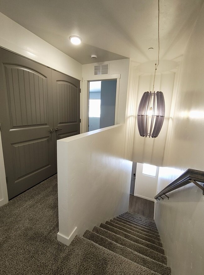 Building Photo - Laguna Farms in Nampa