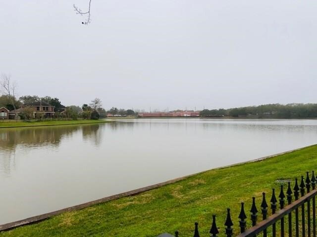 Building Photo - 3126 Waters Way Dr