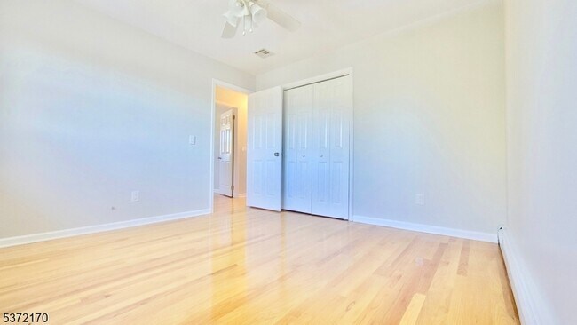 Building Photo - 24 Gall Ave
