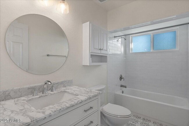 Building Photo - 2623 N 74th Pl