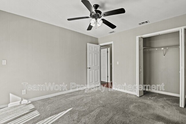 Building Photo - 2311 Tall Sail Dr