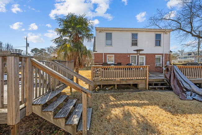 Building Photo - 9120 Granby St