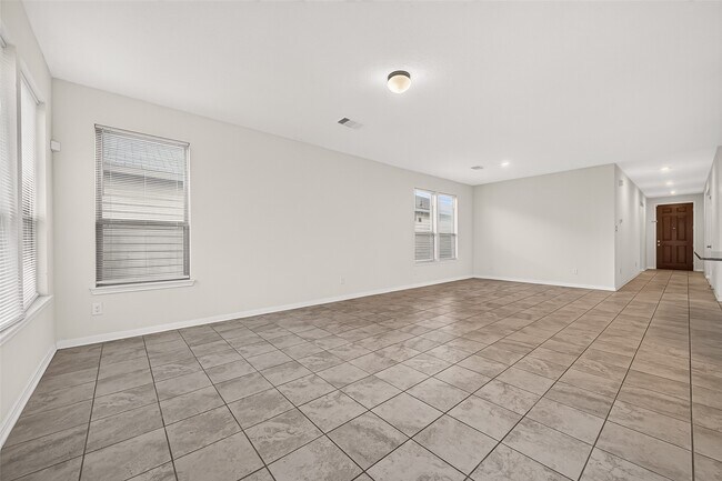 Building Photo - 20902 Cullen Ranch Rd