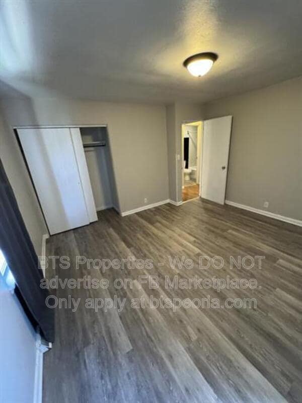 Building Photo - 119 Vanburen Ct