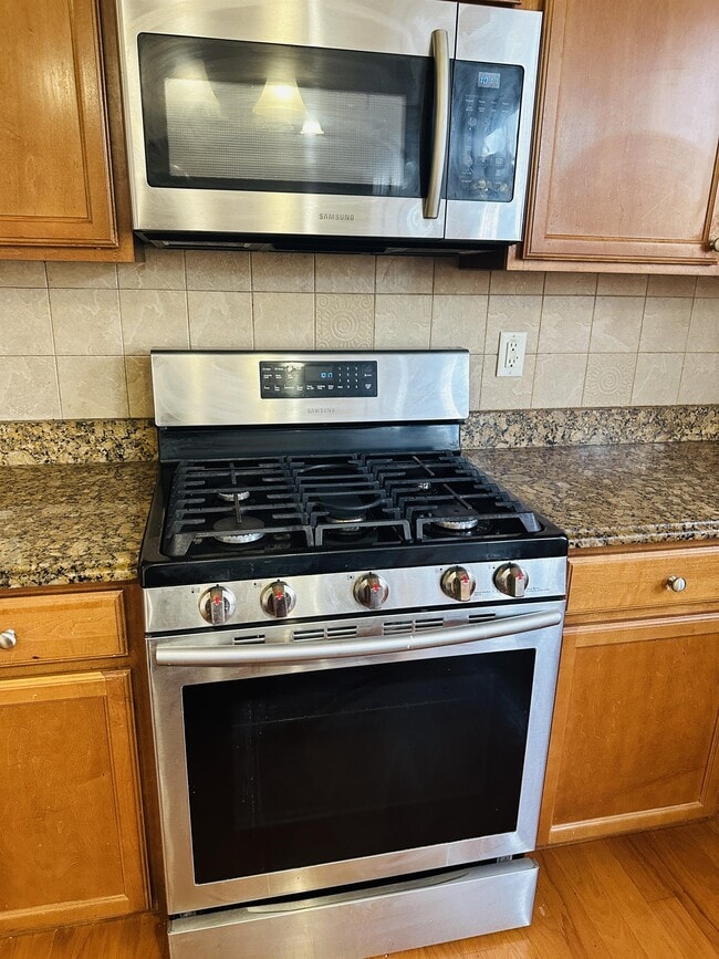 Building Photo - 1150 Brookhill Way