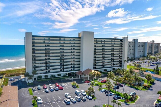 Building Photo - 10410 S Ocean Dr