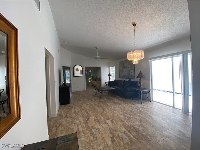 Building Photo - 14805 Crooked Pond Ct