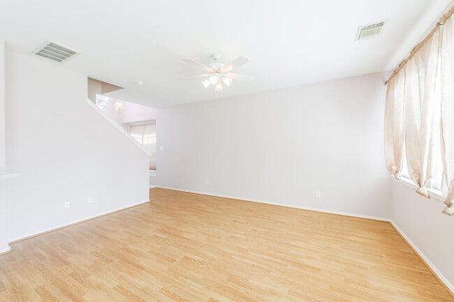 Building Photo - 6326 Veranda Green Trail