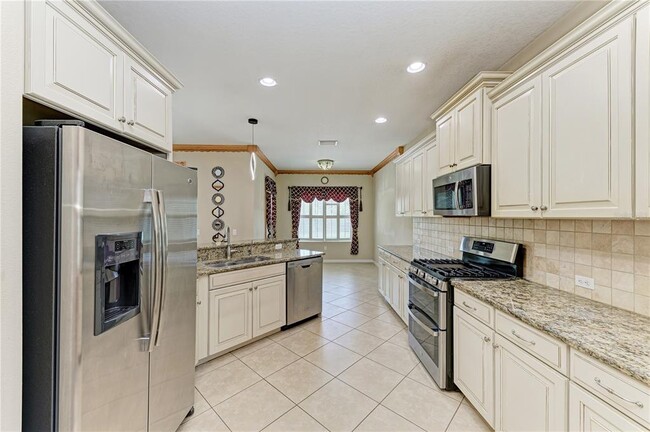 Building Photo - 6516 Palm Leaf Ct