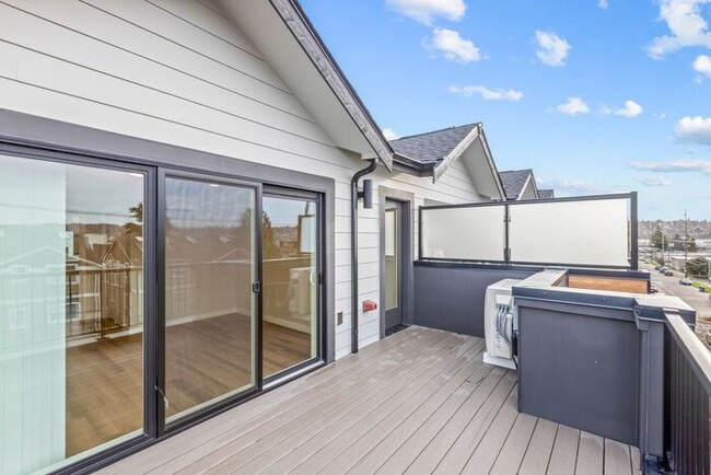 Building Photo - Stunning Brand-New Ballard Townhome with A...