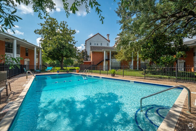 Pool - Tower Gardens