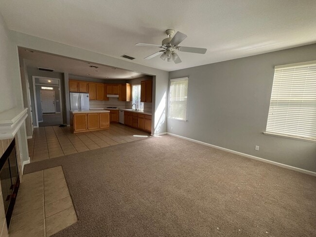 Building Photo - Beautiful Large Home in Wildhorse