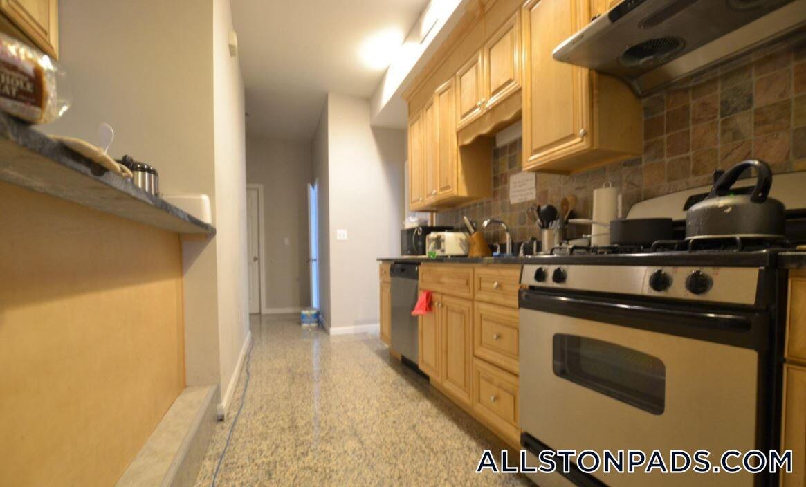 Building Photo - 45 Allston St