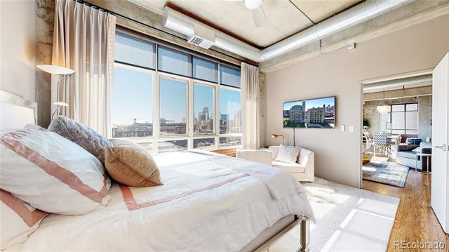 Building Photo - 2000 Little Raven St