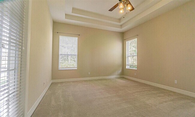 Building Photo - 20002 Heritage Point Dr