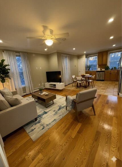 Building Photo - 150 S 6th Ave