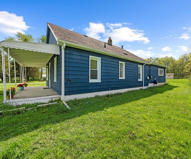 Building Photo - 24108 Martinsville Rd