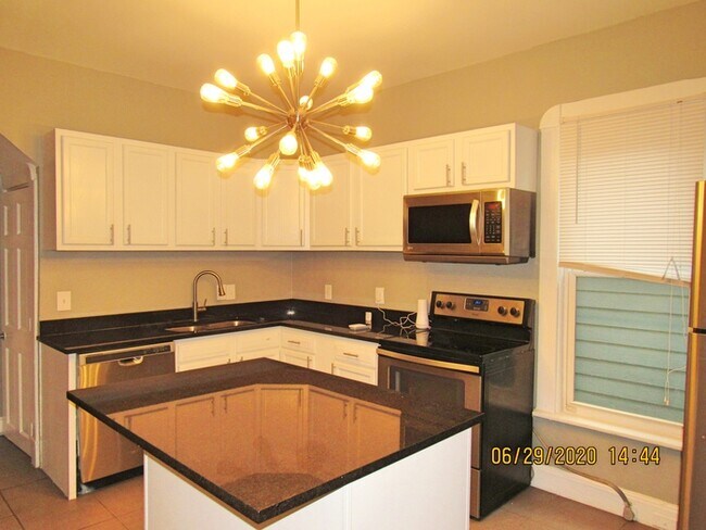 Building Photo - 1158 Evision St, Indpls, IN 46203
