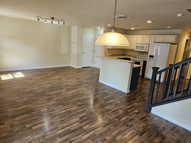 Building Photo - 11963 Riverstone Cir