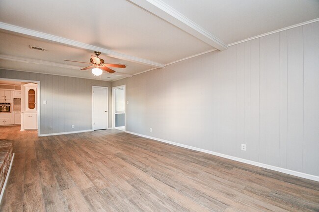 Building Photo - 7310 Ridge Oak Dr