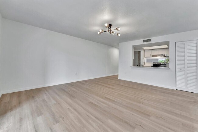 Building Photo - 9940 7th Way N