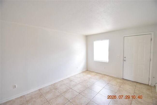 Building Photo - 409 Big Cedar Way