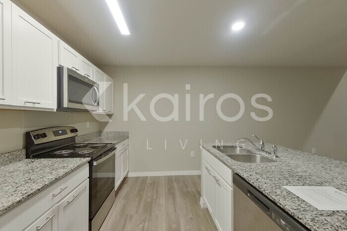 Building Photo - 9131 Aegean Cir