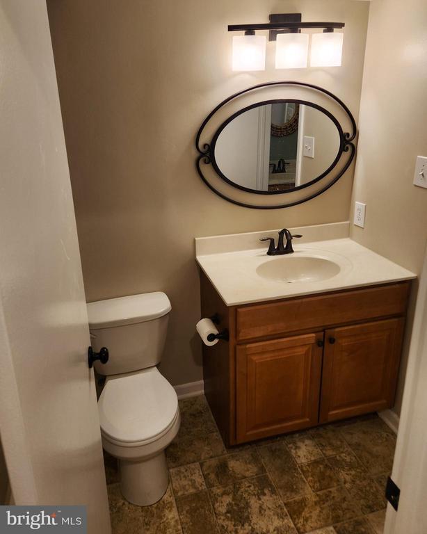 Building Photo - 604A Cypress Point Cir
