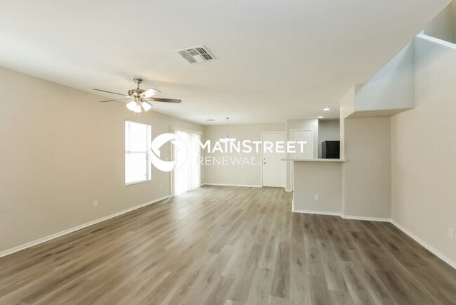 Building Photo - 3 Bedroom Pet-Friendly Home in Mesa, AZ wi...