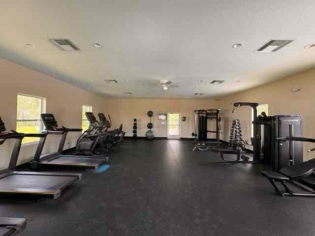 Building Photo - 128 Renna Dr