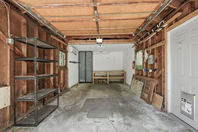 Building Photo - 1761 S Filbert Ct