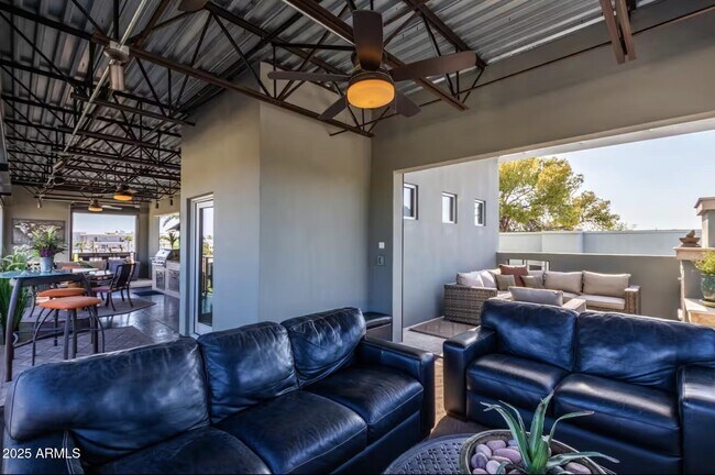 Building Photo - 7020 E 1st Ave