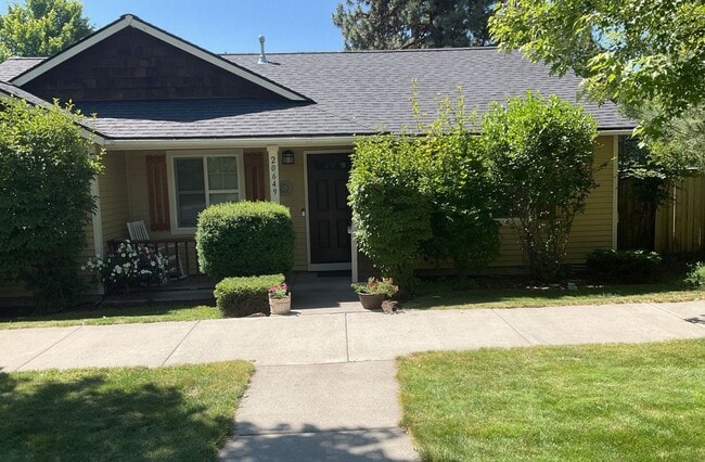 Primary Photo - Single level home in Foxborough!