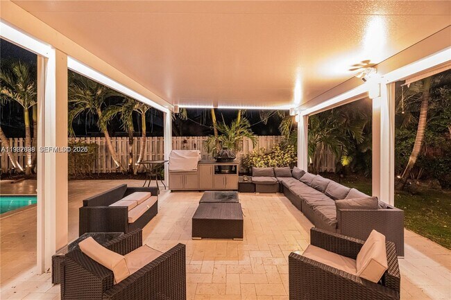 Building Photo - 3461 SE 1st St