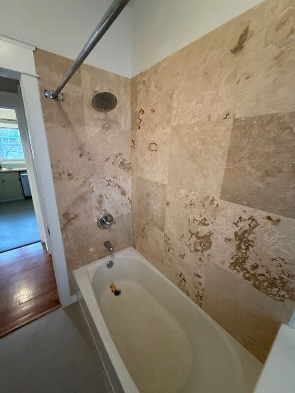 Building Photo - 244 14th St SE