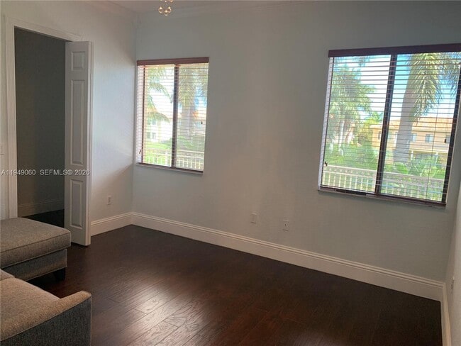 Building Photo - 19383 SW 79th Ave