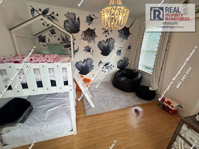 Building Photo - Charming 3-Bedroom Single-Family Home for ...
