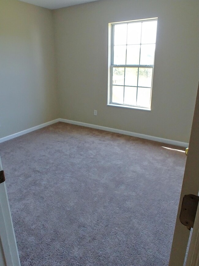 Building Photo - 3905 Hillside Terrace Ln