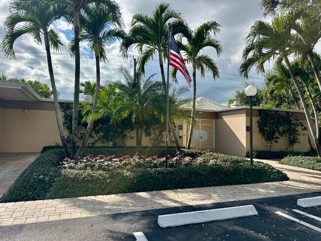 Building Photo - 6 Concourse Dr