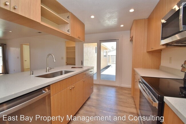 Primary Photo - 3 br, 2 bath House - 3855 Dunbar Pl.