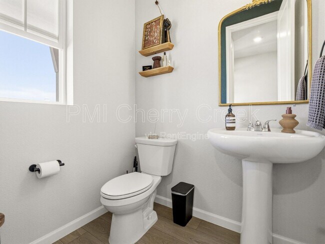 Building Photo - 3424 N Grand Baker Ct