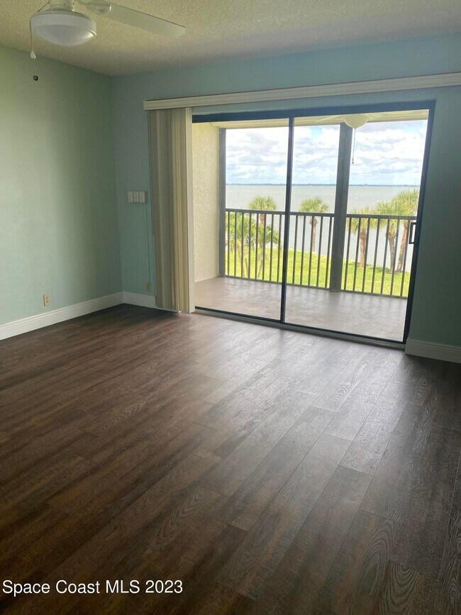 Building Photo - 3873 S Banana River Blvd