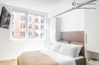 Building Photo - 266 W 96th St