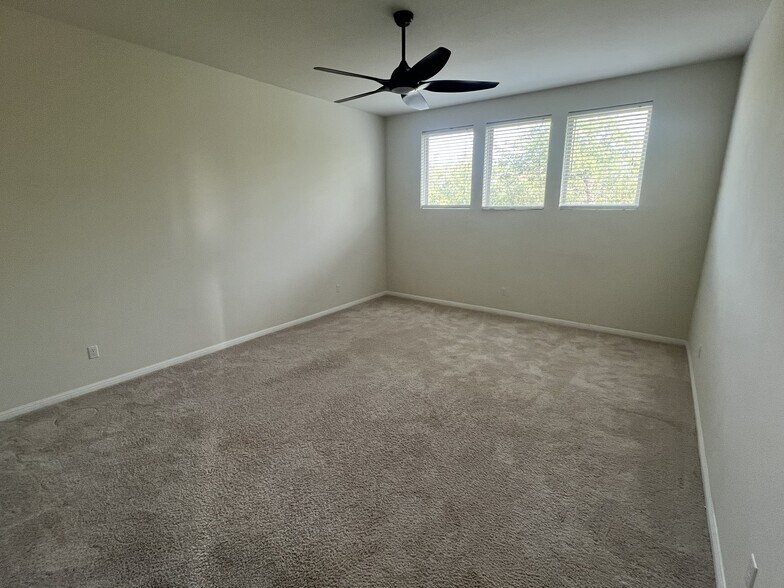 Building Photo - 7612 Alouette Dr